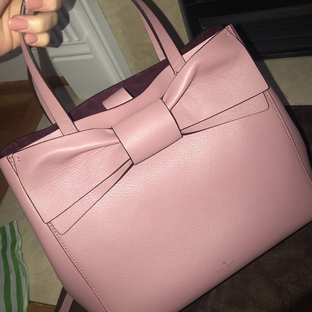 SOLD: NWT Kate Spade Purse